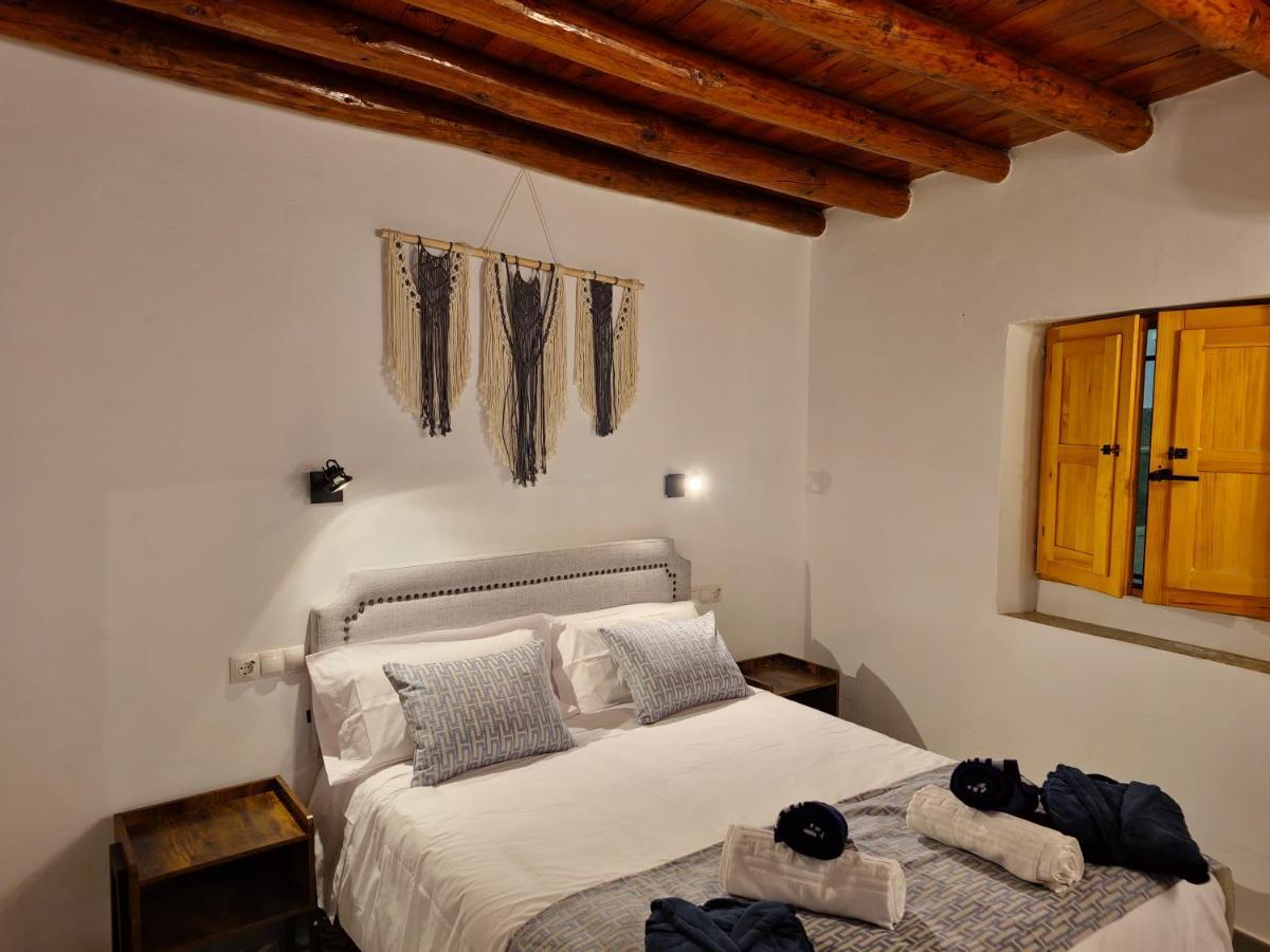 Apartamentos Rurales Tinguaton Aldeanueva de Barbarroya Екстер'єр фото