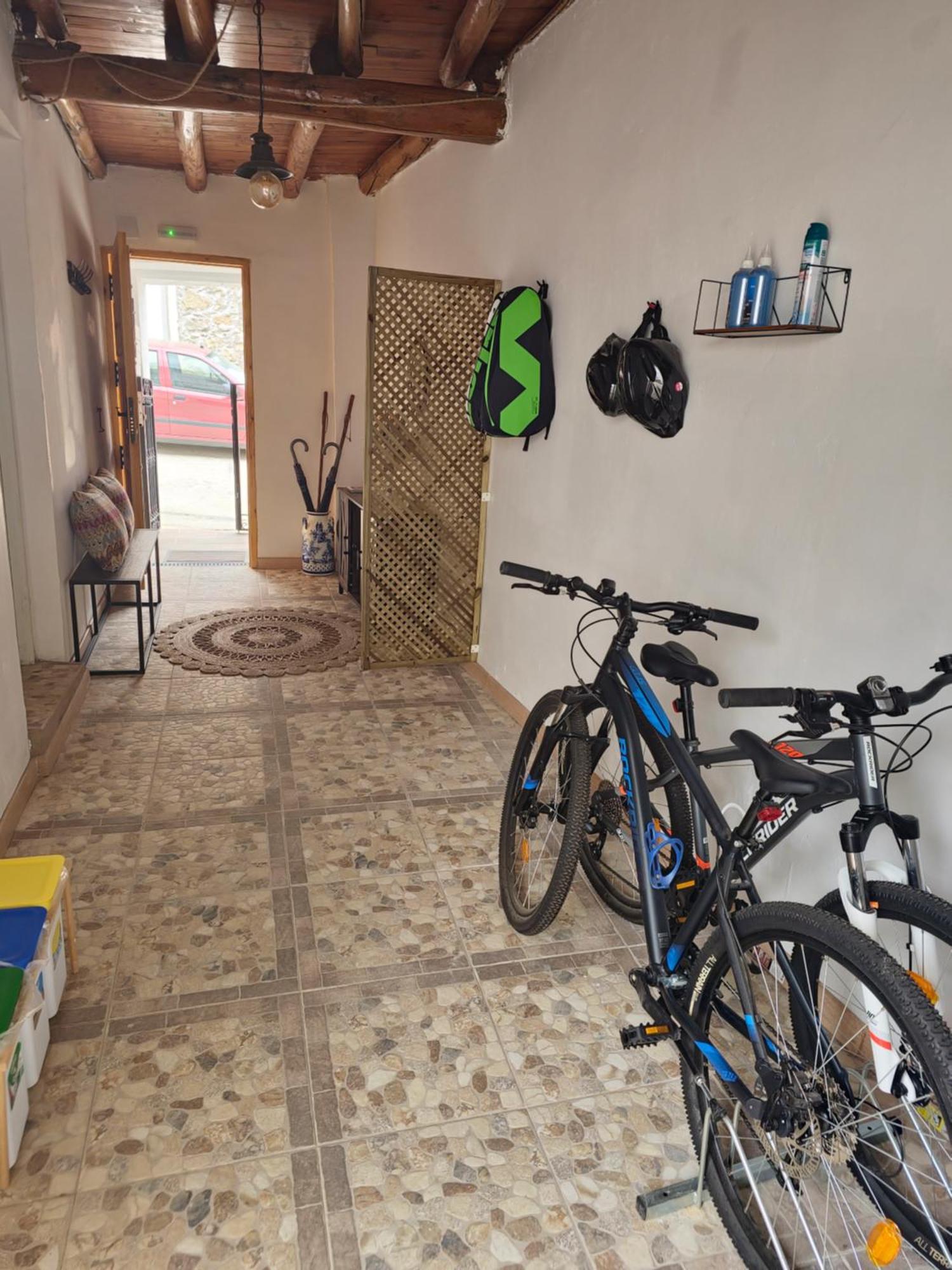Apartamentos Rurales Tinguaton Aldeanueva de Barbarroya Екстер'єр фото